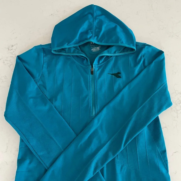 Diadora Activewear LS 1/4 Zip Polyamide Elastane Hooded Top Turquoise Sz M/L - Picture 2 of 15